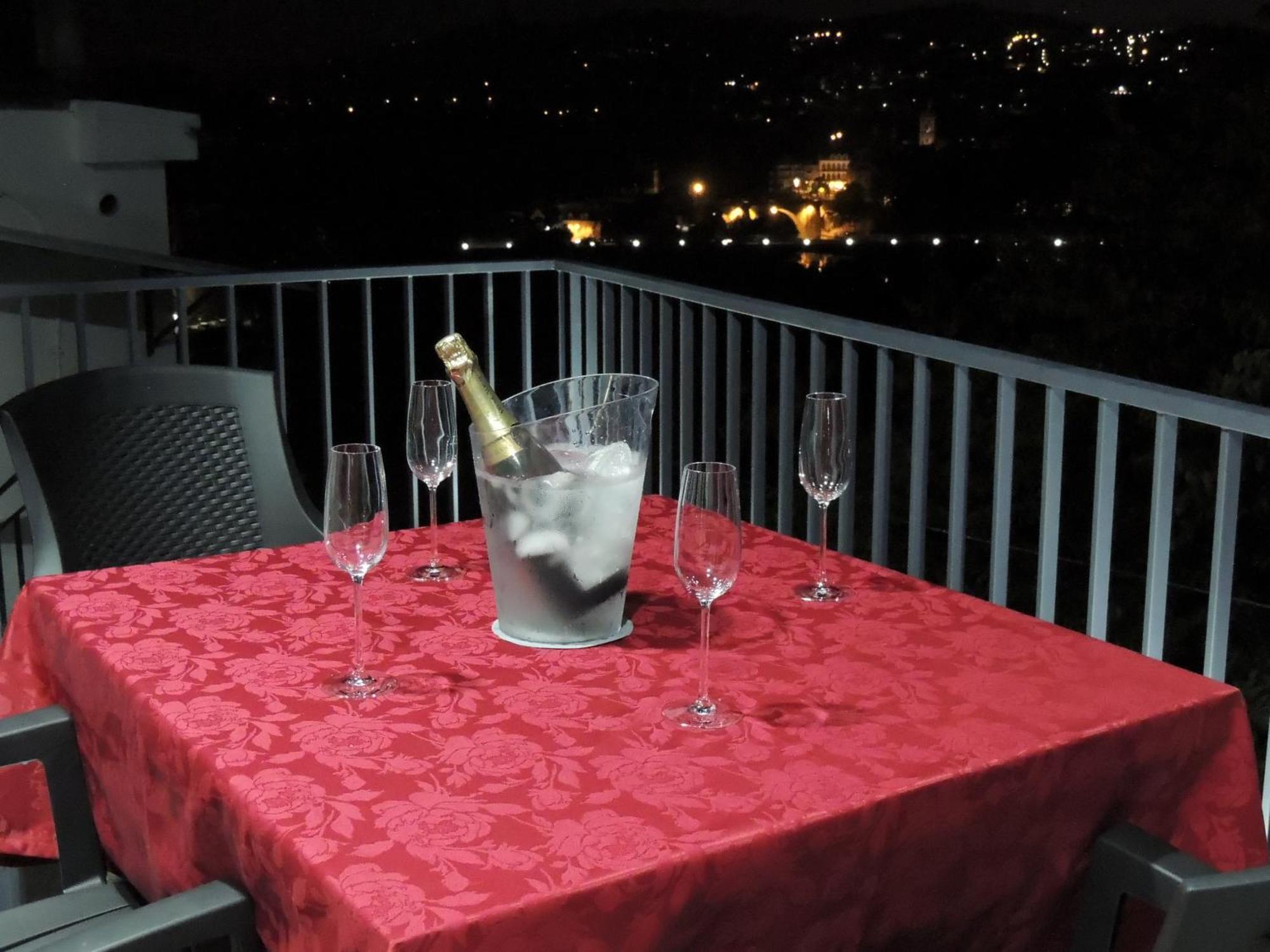 Apartamento Amarante - Vista Sao Goncalo חדר תמונה